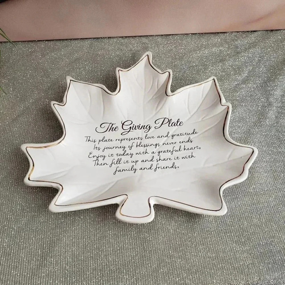 Leaf Shaped Giving Plate Ceramic Serving Platter - Picture 3 of 3